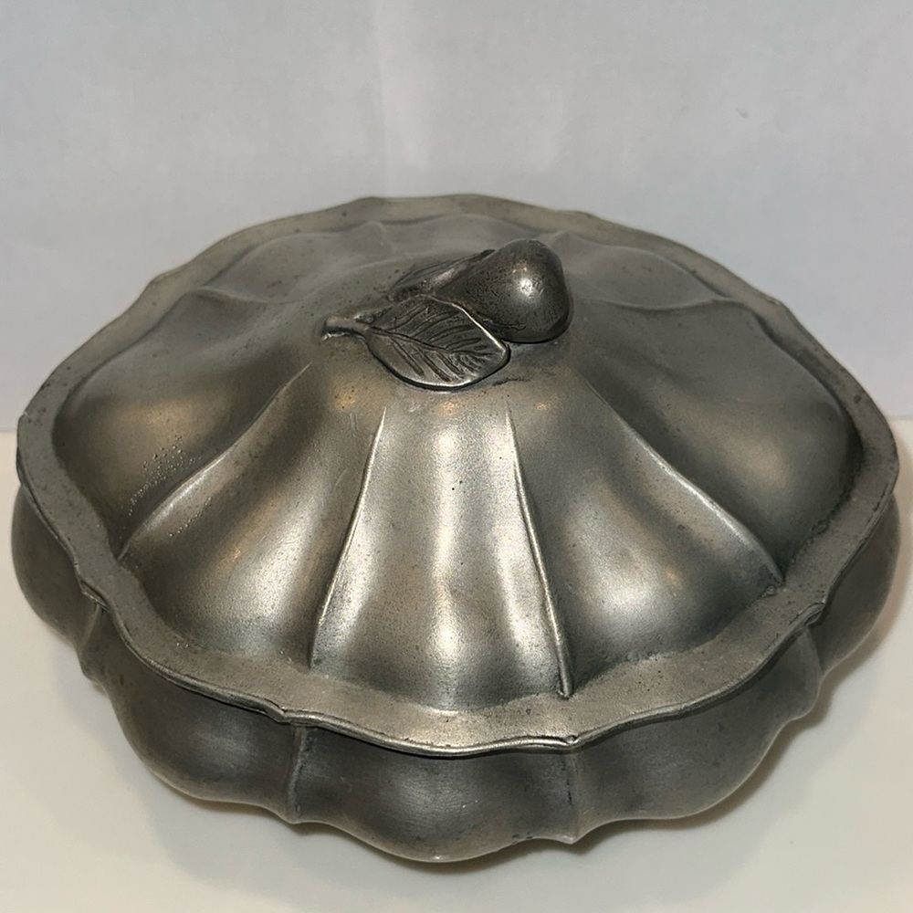 FEIN ZINN ETAIN FIN Elegant Vintage Pewter Tureen with Lid - Picture 1 of 12